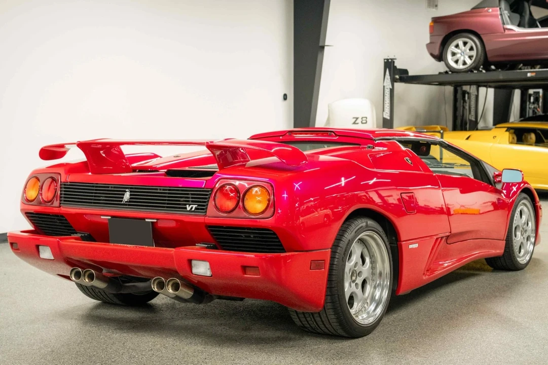 1999 Lamborghini Diablo VT - Image 8 of 21