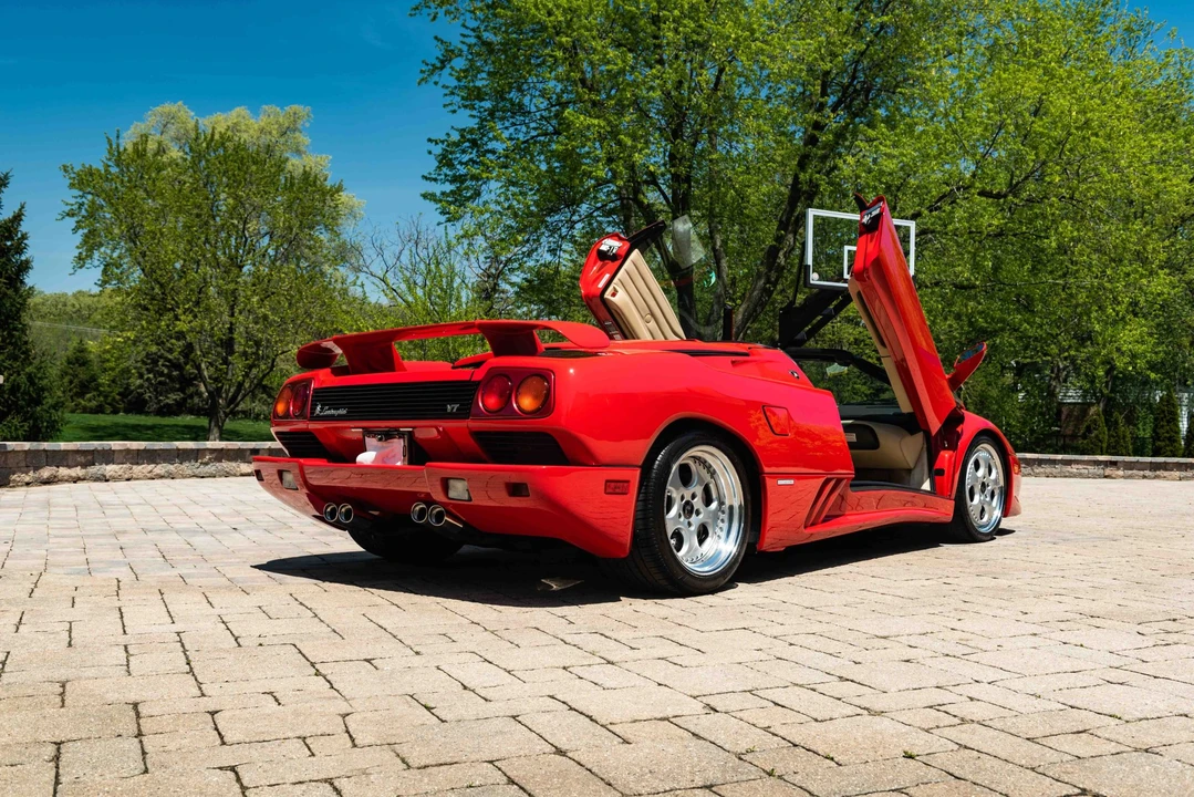 1999 Lamborghini Diablo VT - Image 11 of 31