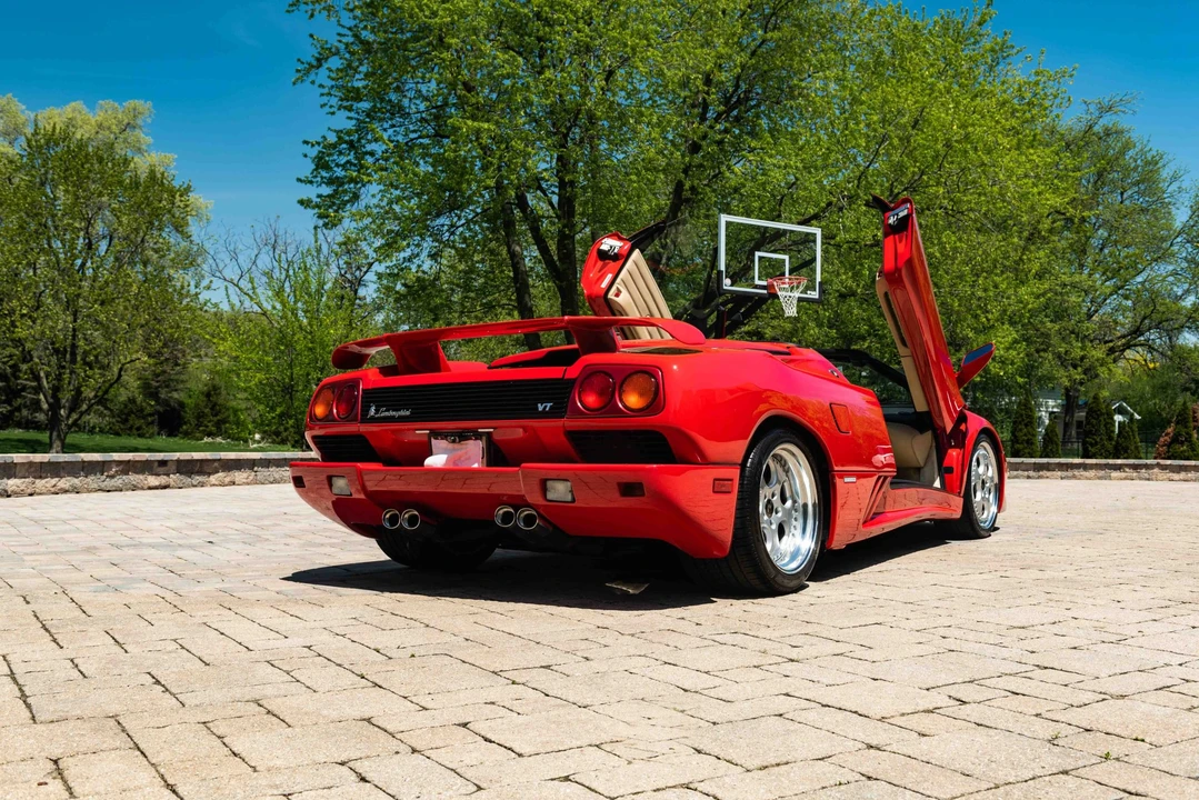 1999 Lamborghini Diablo VT - Image 12 of 31