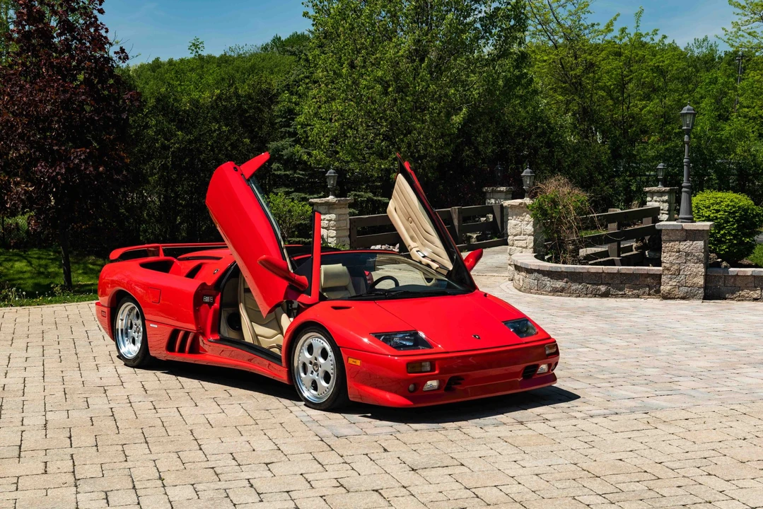 1999 Lamborghini Diablo VT - Image 14 of 31