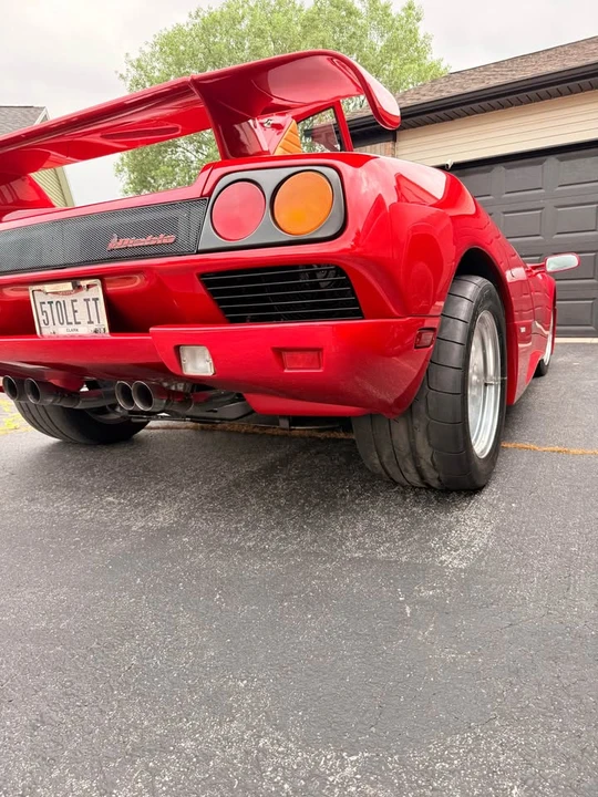 1999 Lamborghini Diablo SV - Image 16 of 20