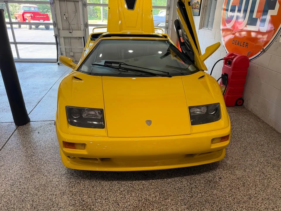 1999 Lamborghini Diablo VT - Image 5 of 14