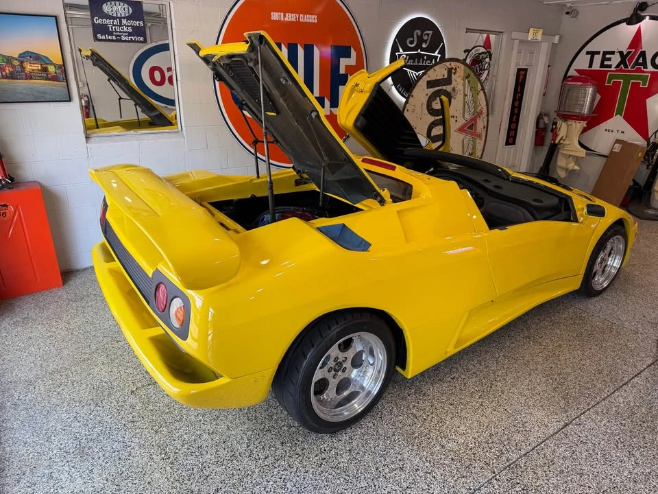 1999 Lamborghini Diablo VT - Image 4 of 14