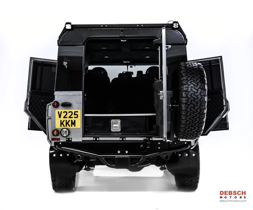 1999 Land Rover Defender 110 - Image 10 of 21