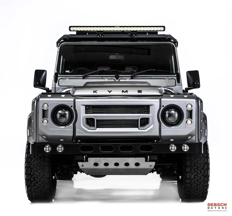 1999 Land Rover Defender 110 - Image 8 of 21