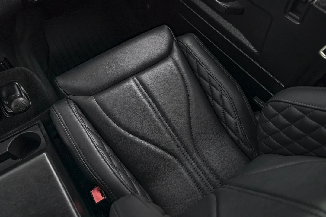 1999 Land Rover Defender 110 - Image 18 of 21