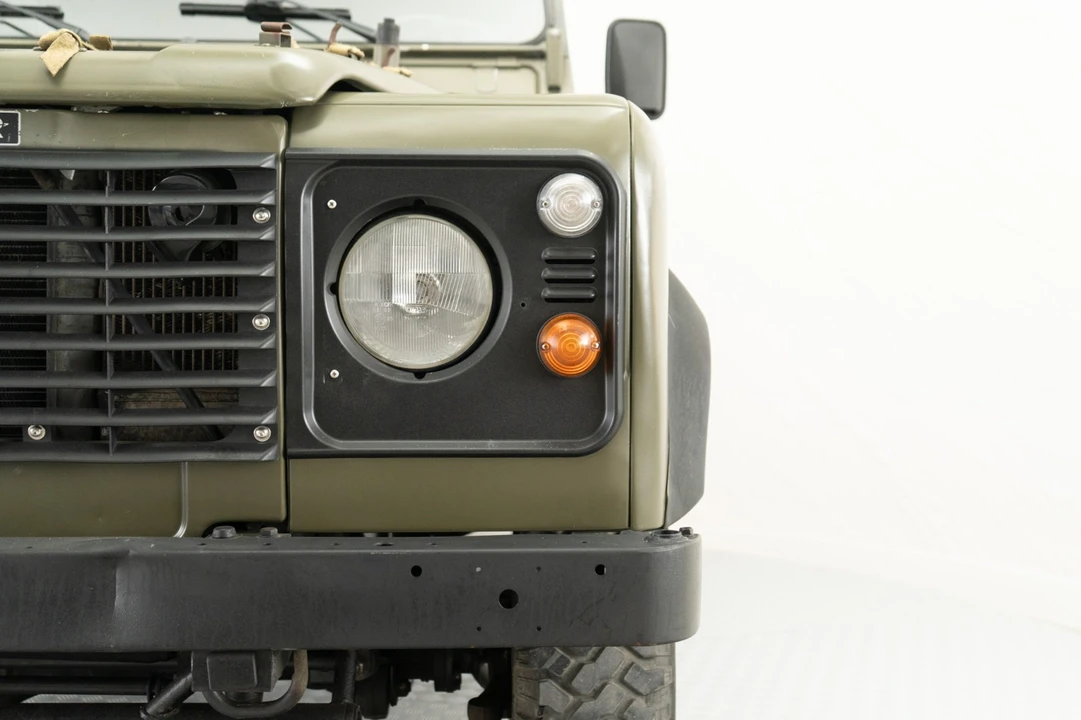 1999 Land Rover Defender - Image 15 of 31