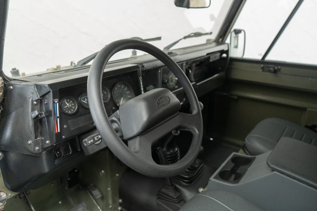 1999 Land Rover Defender - Image 22 of 31
