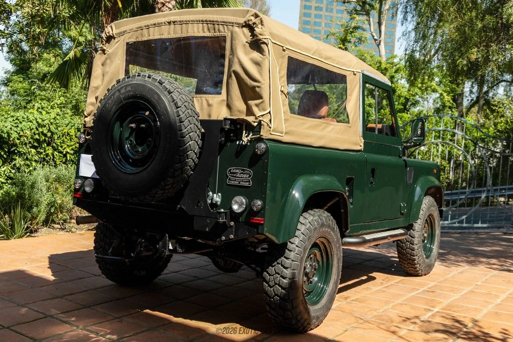 1999 Land Rover Defender 90 - Image 8 of 12