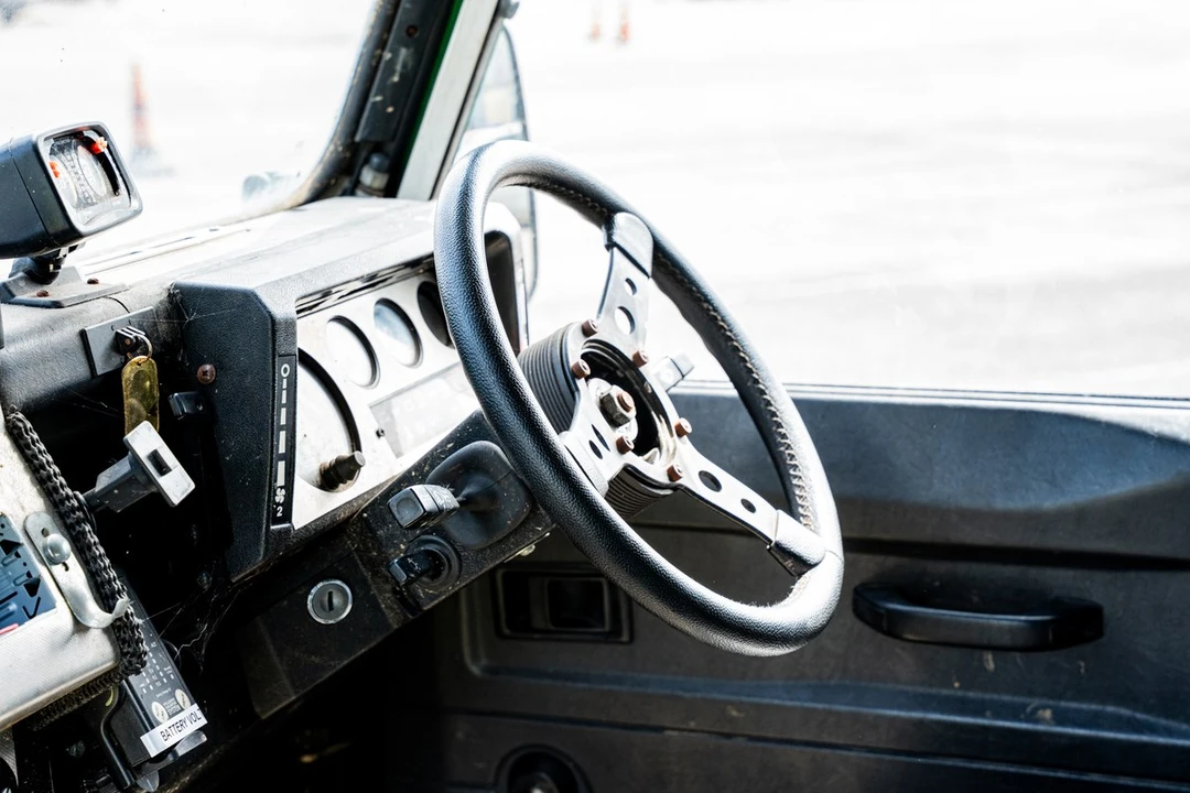 1990 Land Rover Defender 110 - Image 16 of 30