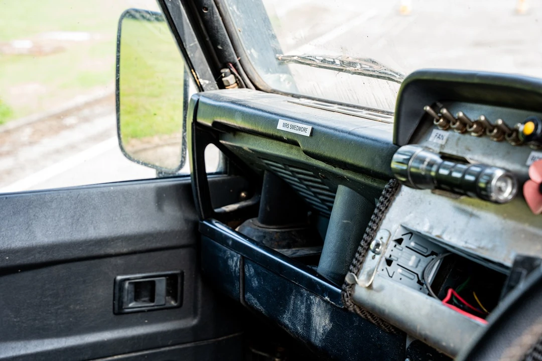 1990 Land Rover Defender 110 - Image 21 of 30