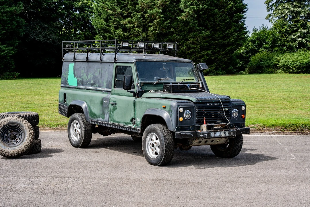 1990 Land Rover Defender 110 - Image 3 of 30