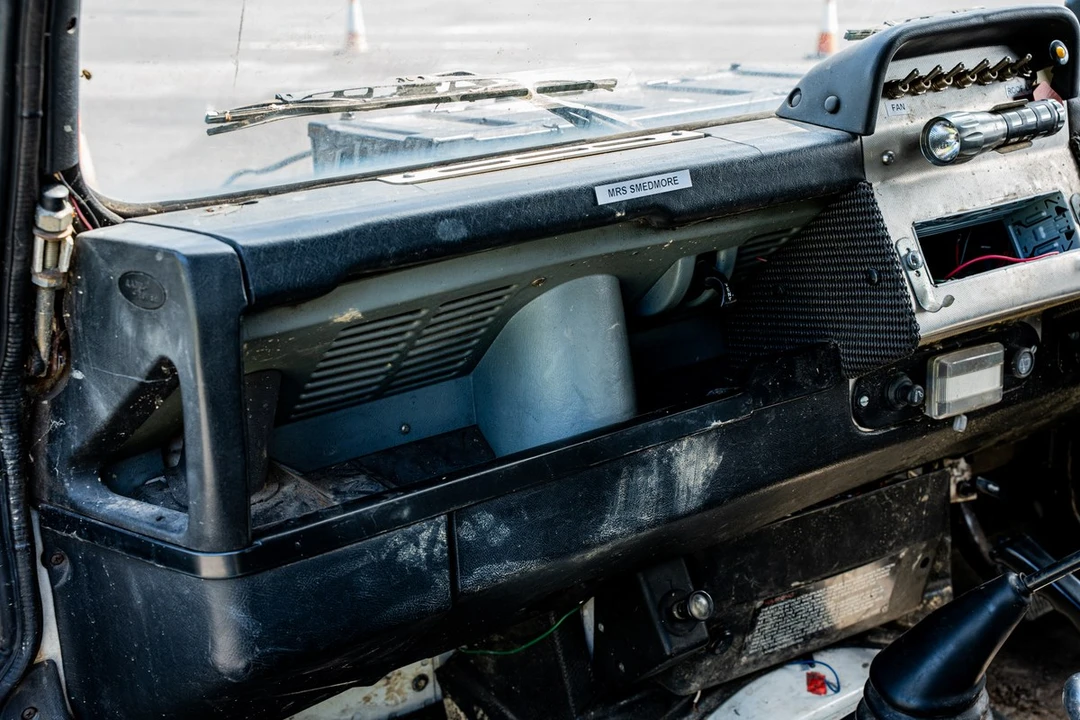 1990 Land Rover Defender 110 - Image 22 of 30