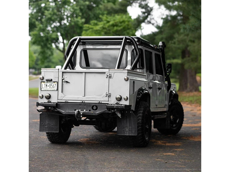 1999 Land Rover Defender 110 - Image 13 of 31