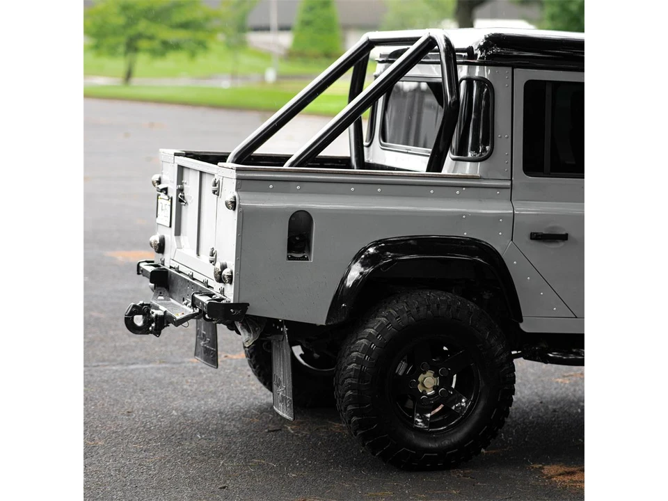 1999 Land Rover Defender 110 - Image 15 of 31