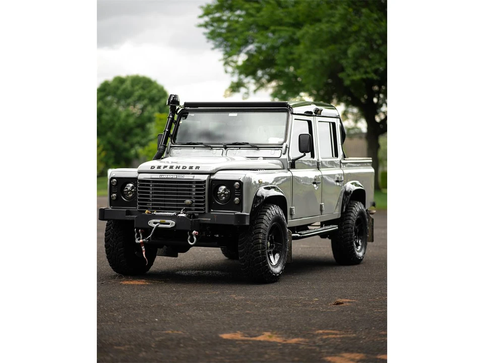 1999 Land Rover Defender 110 - Image 20 of 31