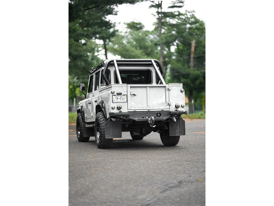1999 Land Rover Defender 110 - Image 24 of 31
