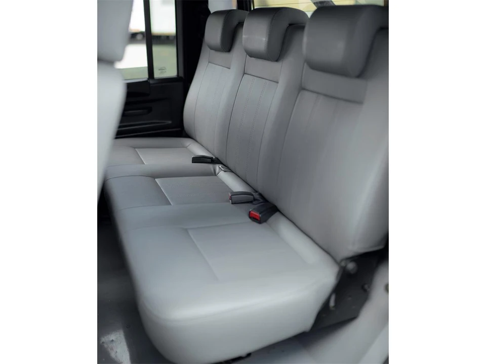 1999 Land Rover Defender 110 - Image 28 of 31