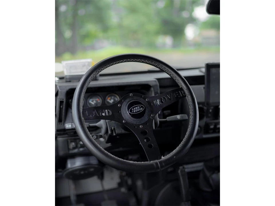1999 Land Rover Defender 110 - Image 31 of 31