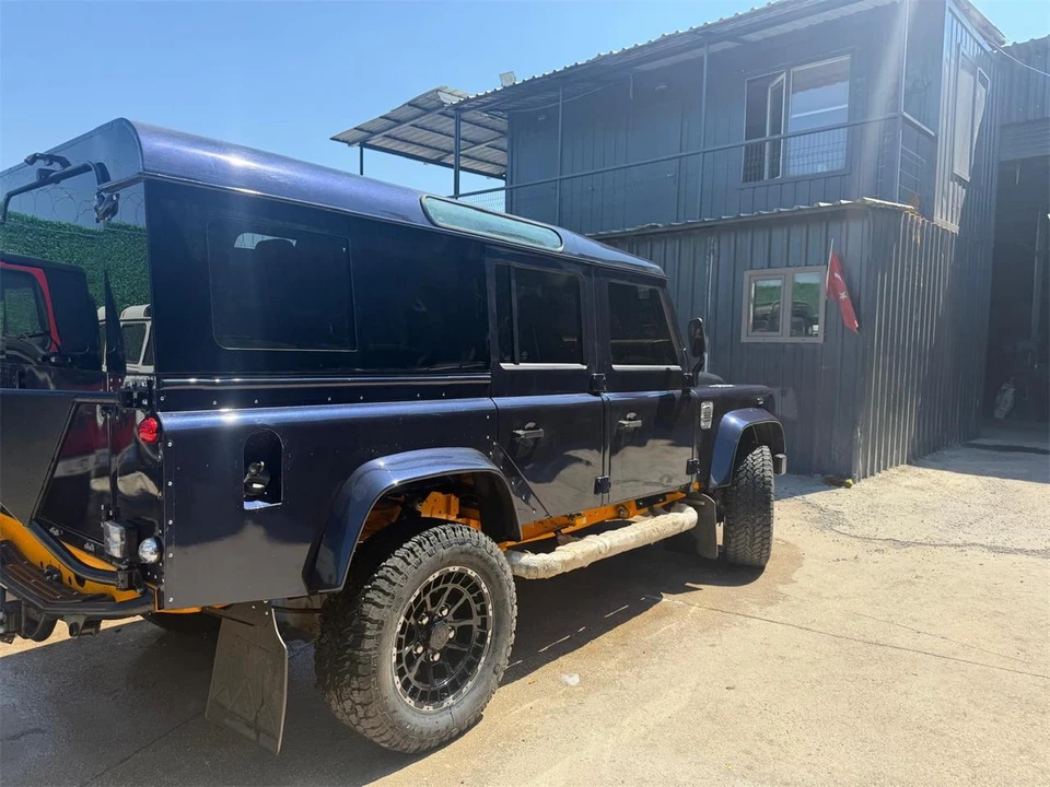 1999 Land Rover Defender 110 - Image 5 of 23