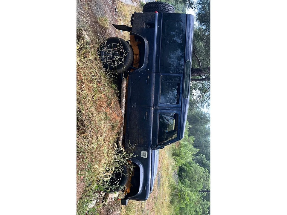 1999 Land Rover Defender 110 - Image 18 of 23
