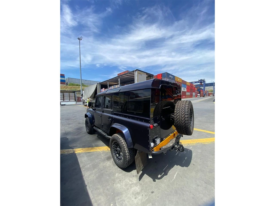1999 Land Rover Defender 110 - Image 21 of 23