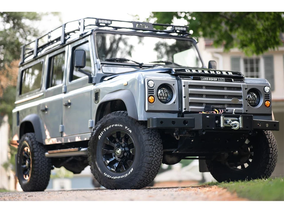 1999 Land Rover Defender 110 - Image 4 of 31