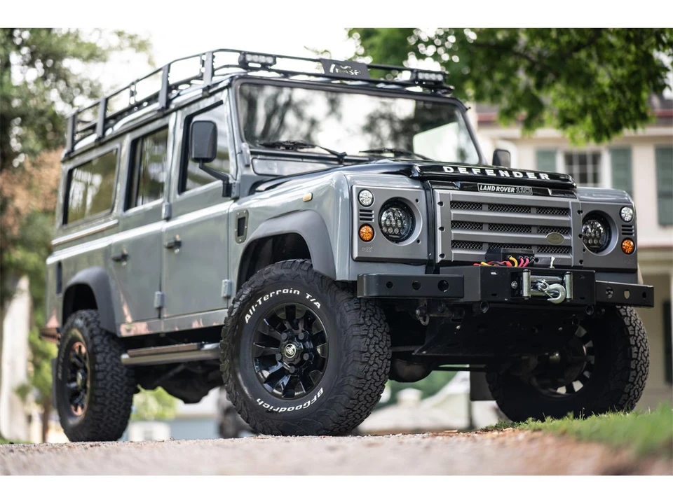 1999 Land Rover Defender 110 - Image 5 of 31