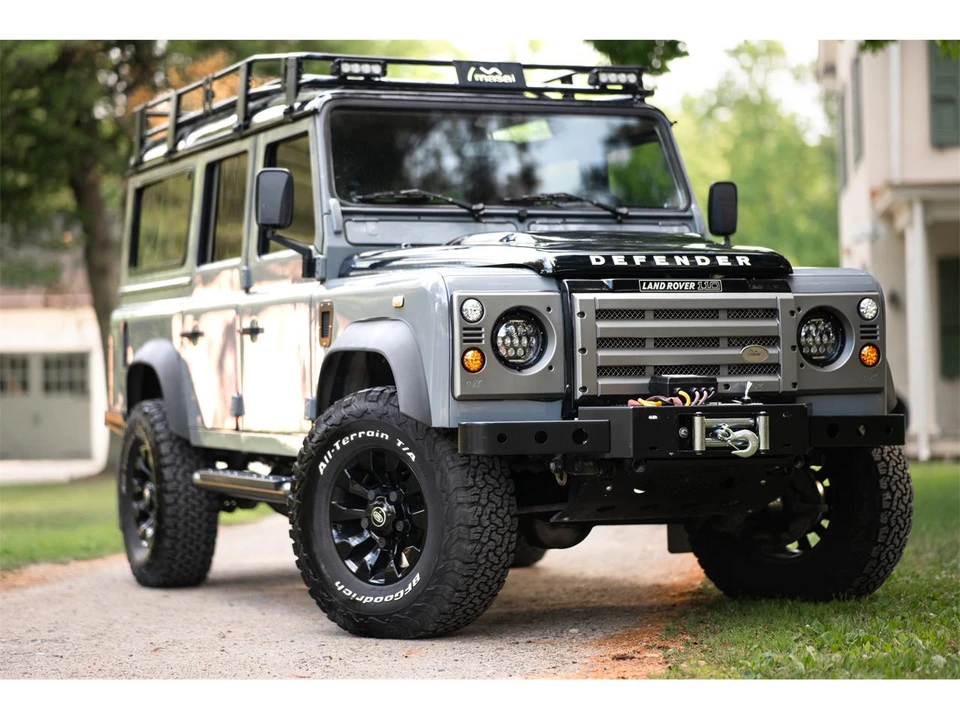 1999 Land Rover Defender 110 - Image 12 of 31