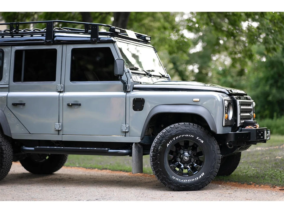 1999 Land Rover Defender 110 - Image 27 of 31