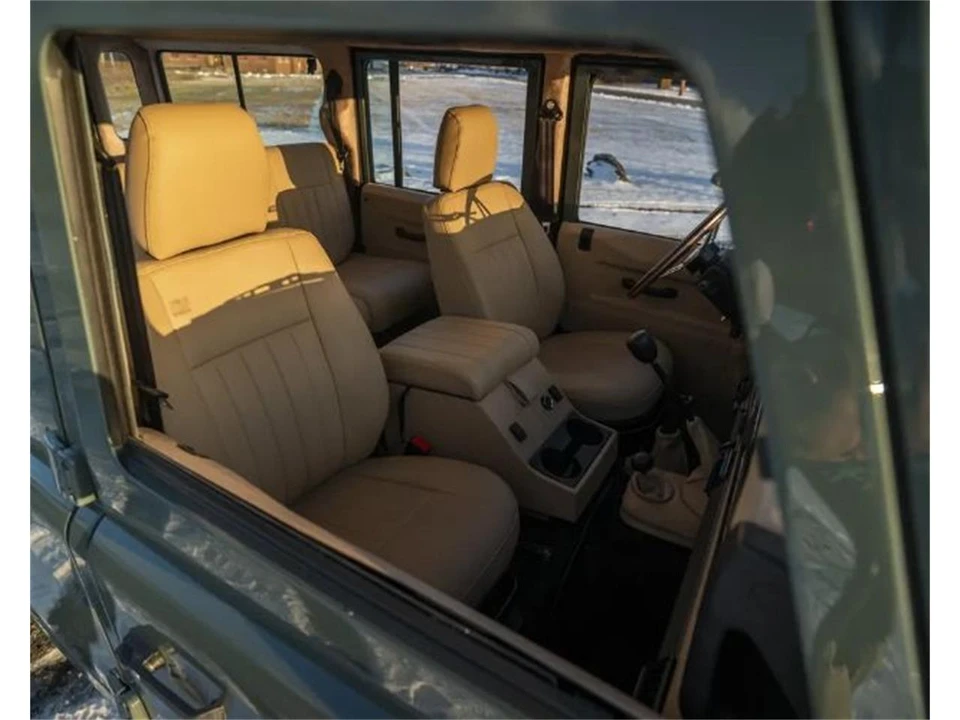 1999 Land Rover Defender 110 - Image 7 of 17