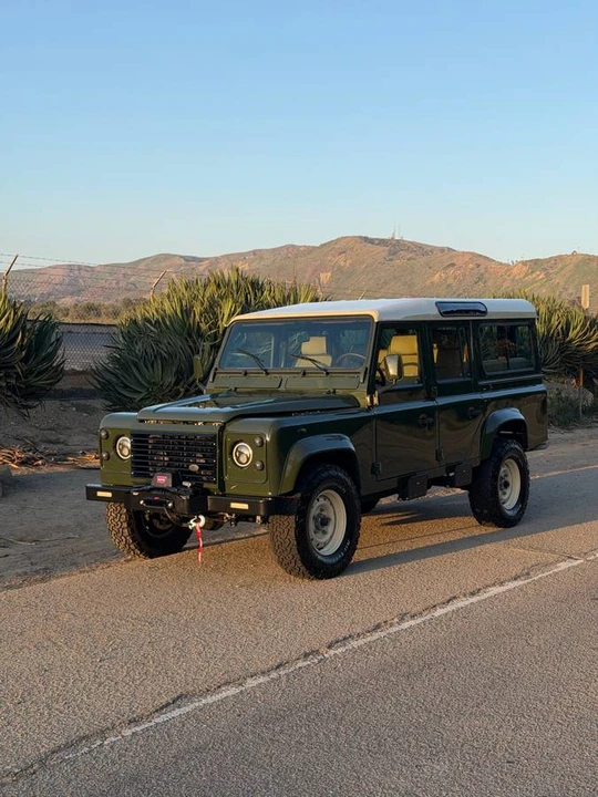 1999 Land Rover Defender 110 - Image 3 of 20