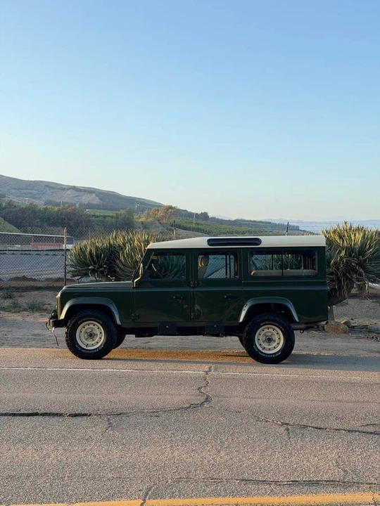 1999 Land Rover Defender 110 - Image 4 of 20