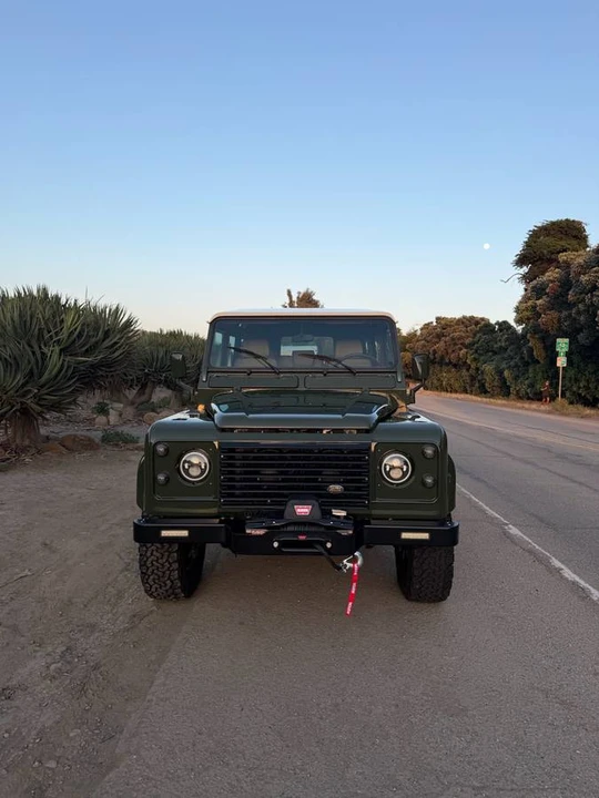 1999 Land Rover Defender 110 - Image 2 of 20