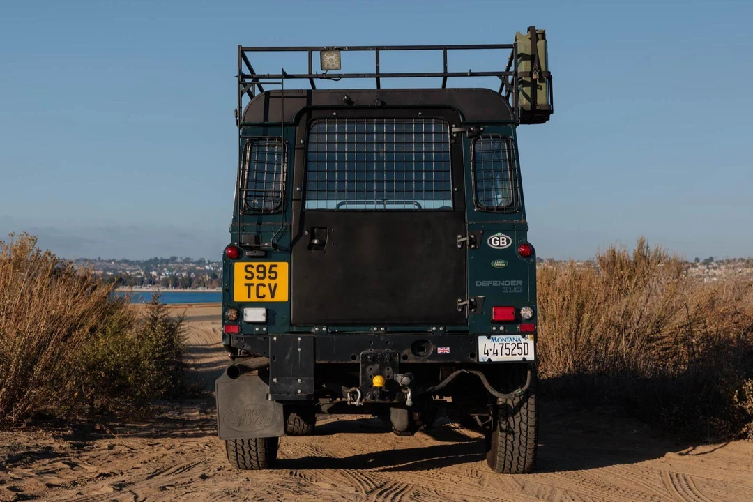 1999 Land Rover Defender 110 - Image 5 of 31