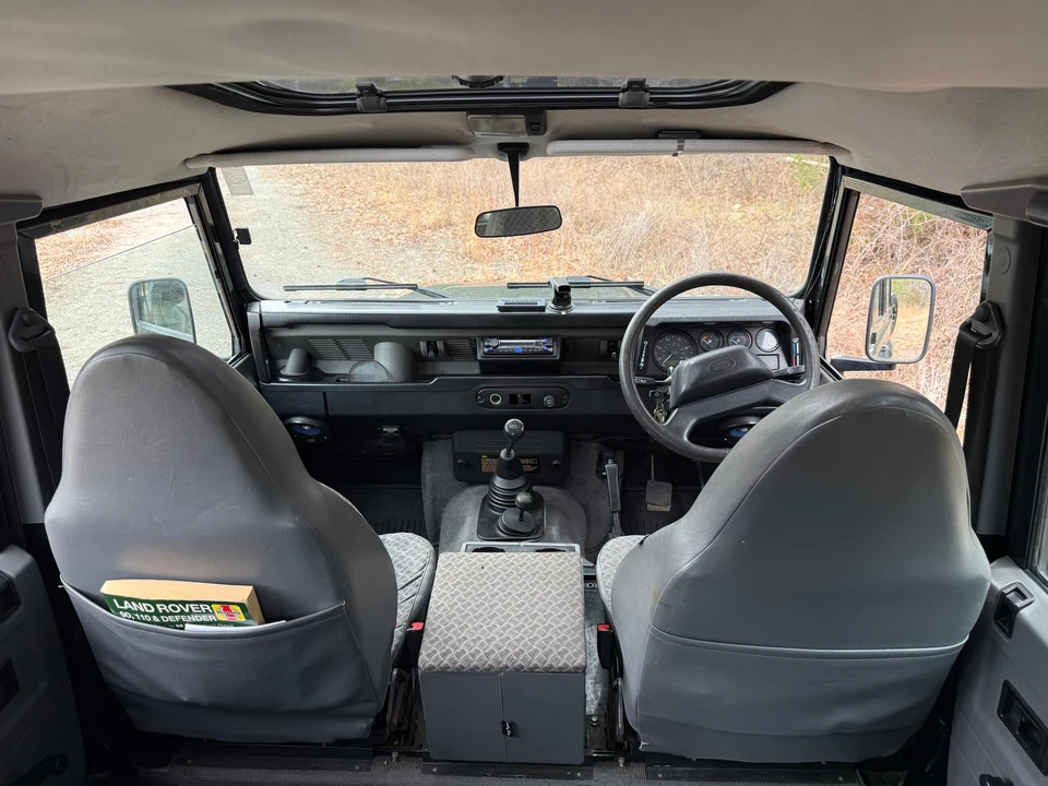 1999 Land Rover Defender 110 - Image 31 of 31