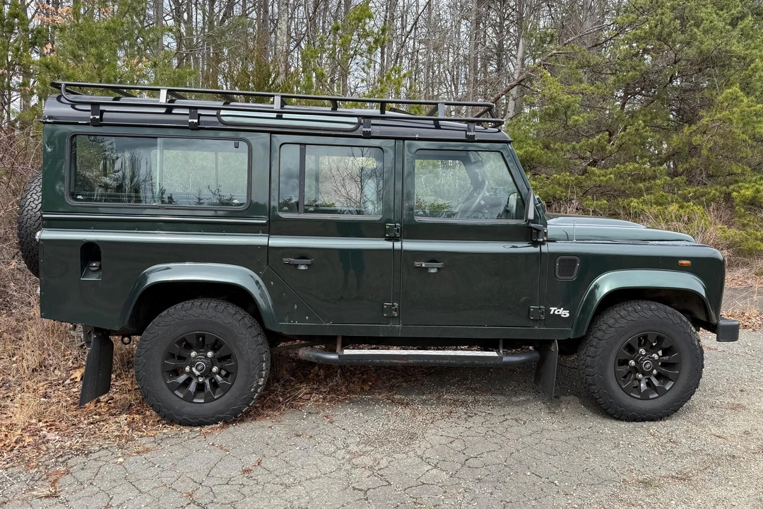 1999 Land Rover Defender 110 - Image 3 of 31