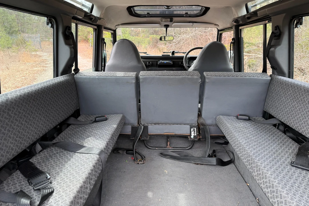 1999 Land Rover Defender 110 - Image 28 of 31