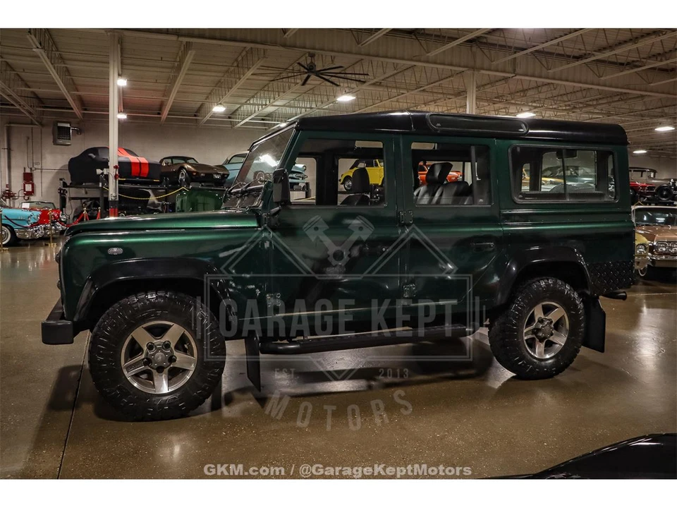 1999 Land Rover Defender 110 - Image 16 of 31