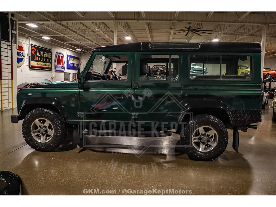 1999 Land Rover Defender 110 - Image 17 of 31