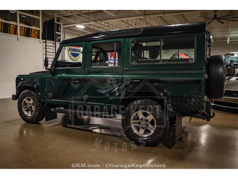1999 Land Rover Defender 110 - Image 18 of 31