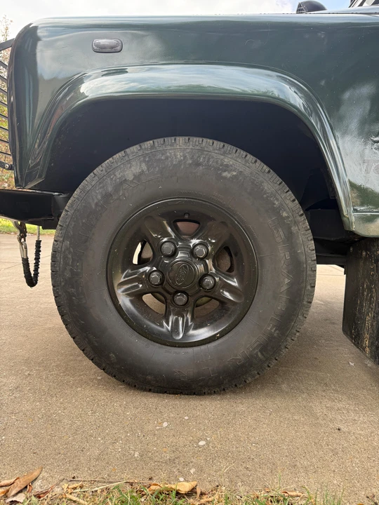 1999 Land Rover Defender 110 - Image 19 of 31