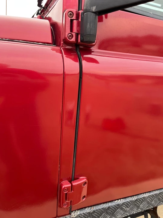 1999 Land Rover Defender 110 - Image 19 of 31