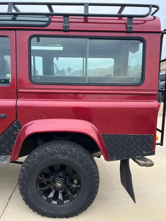 1999 Land Rover Defender 110 - Image 25 of 31
