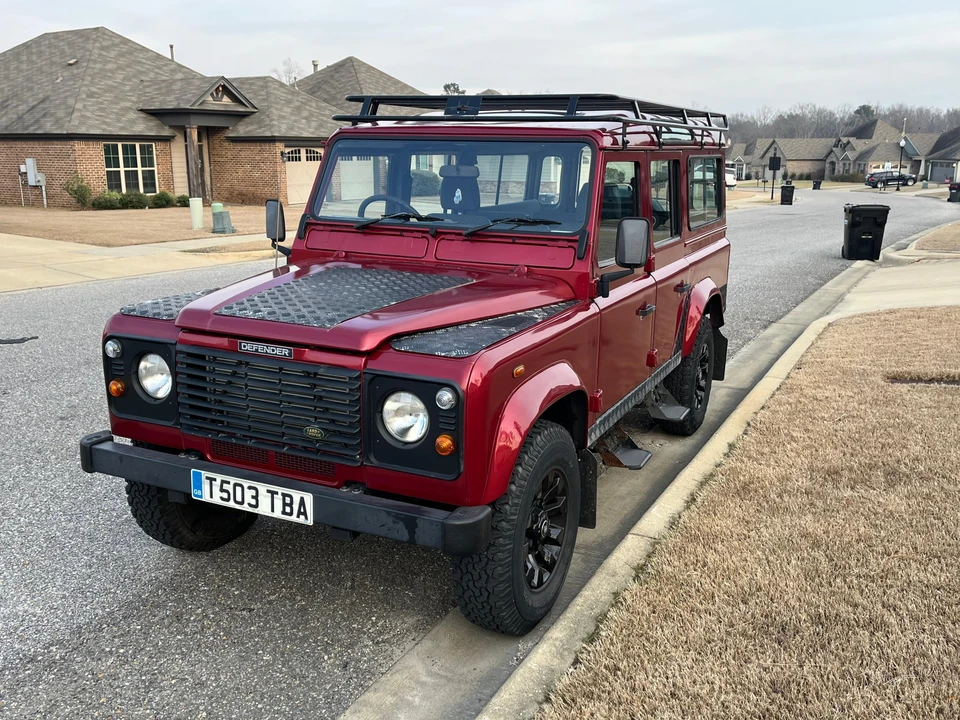 1999 Land Rover Defender 110 - Image 6 of 31