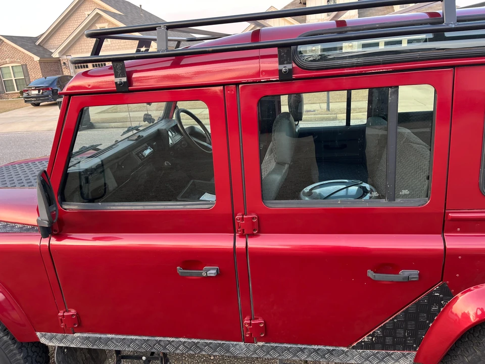 1999 Land Rover Defender 110 - Image 21 of 31