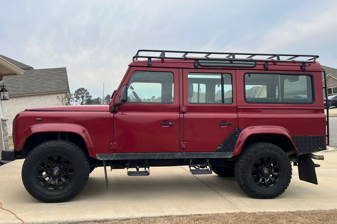 1999 Land Rover Defender 110 - Image 3 of 31