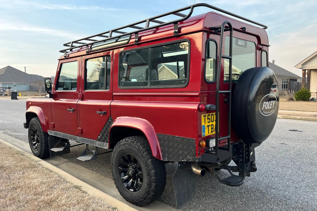 1999 Land Rover Defender 110 - Image 4 of 31