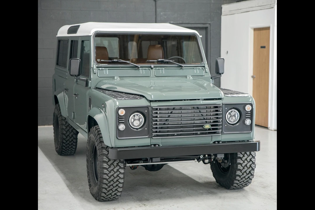 1999 Land Rover Defender 110 - Image 22 of 31
