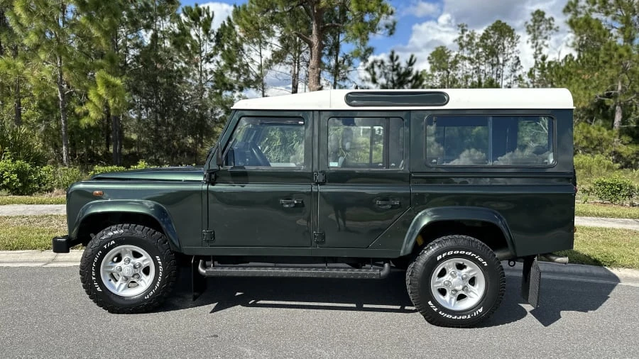1999 Land Rover Defender 110 - Image 2 of 31